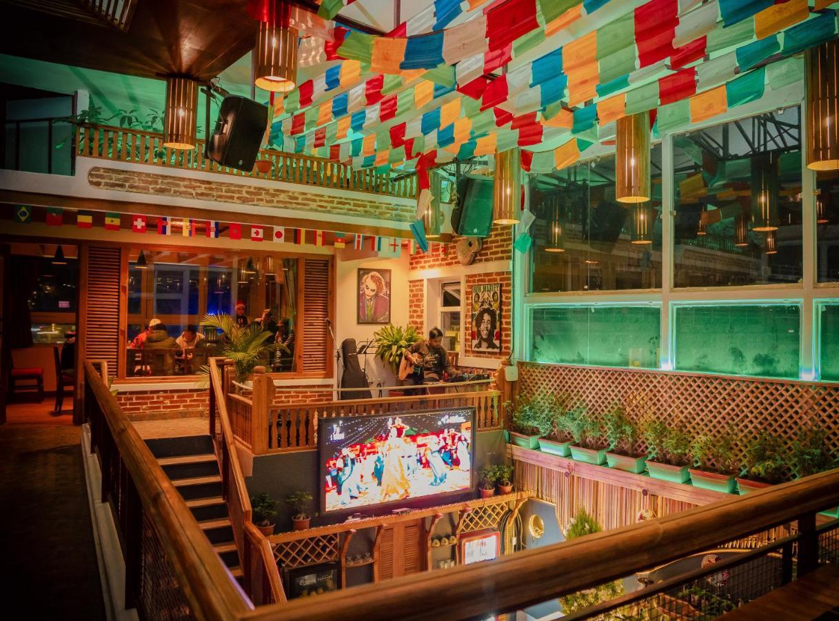 Himalayan Glory Inn Pokhara Exterior foto