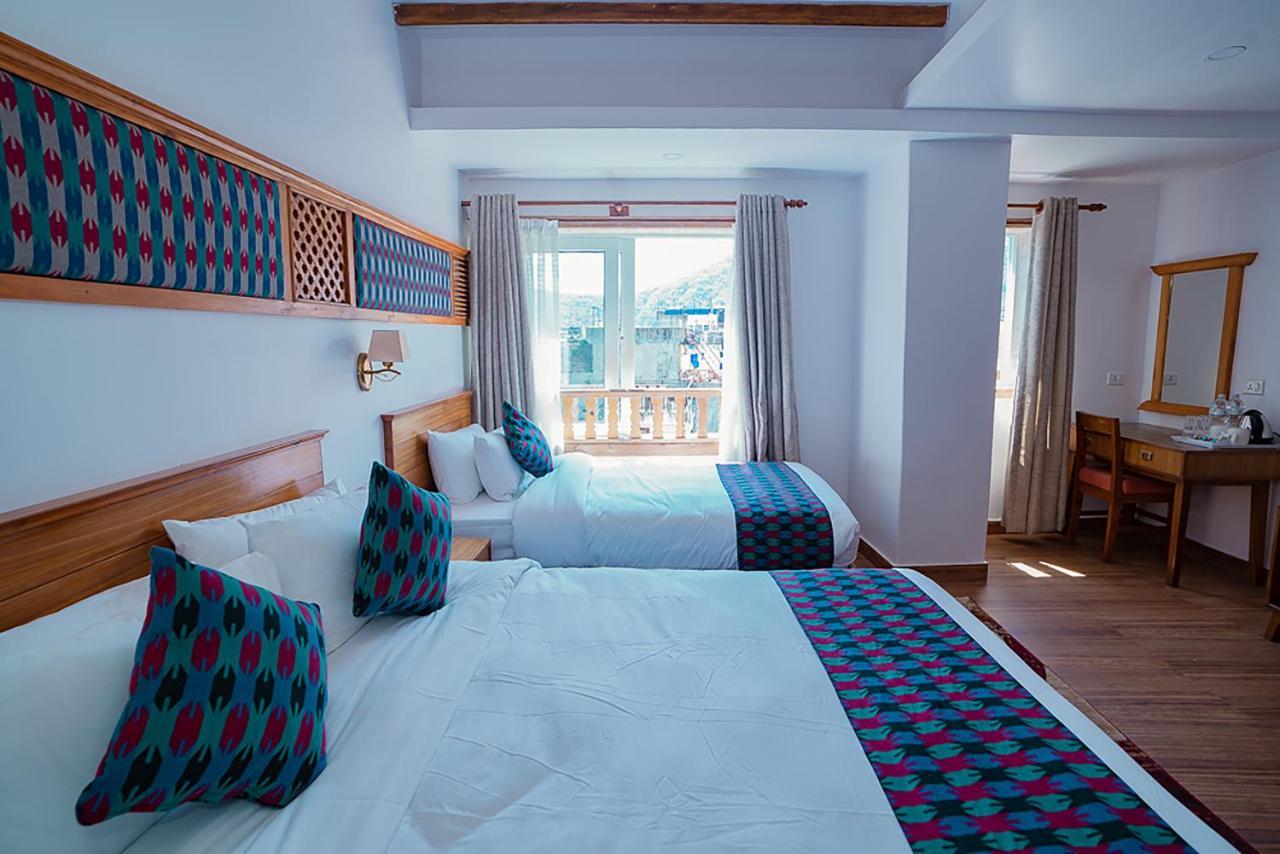 Himalayan Glory Inn Pokhara Exterior foto