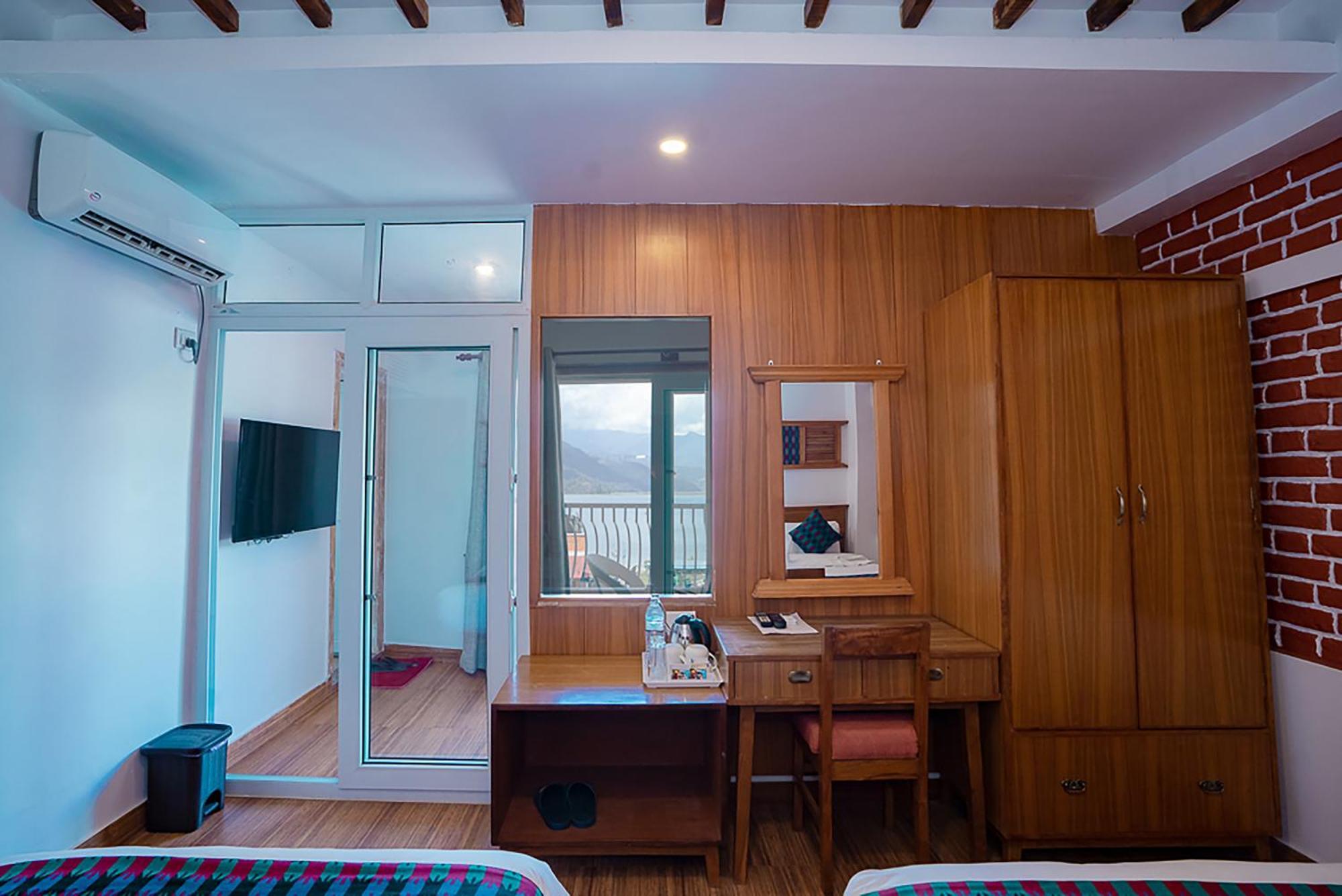 Himalayan Glory Inn Pokhara Exterior foto
